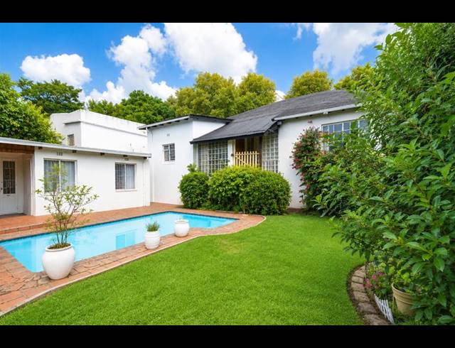 3 BEDROOM HOUSE FOR SALE IN NORWOOD